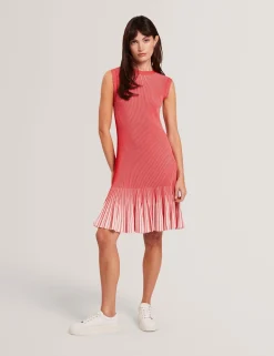 New Lobster Limited Luftiger Blues Bearbeiten|Kleider<Geripptes Strick-Minikleid mit umgeschlagenem Saum