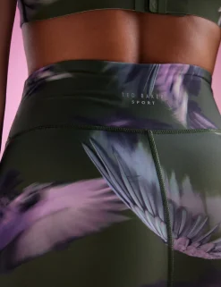 Licensee Batra Group Sportbekleidung<Leggings mit Federprint, schnelltrocknend, Laufleggings