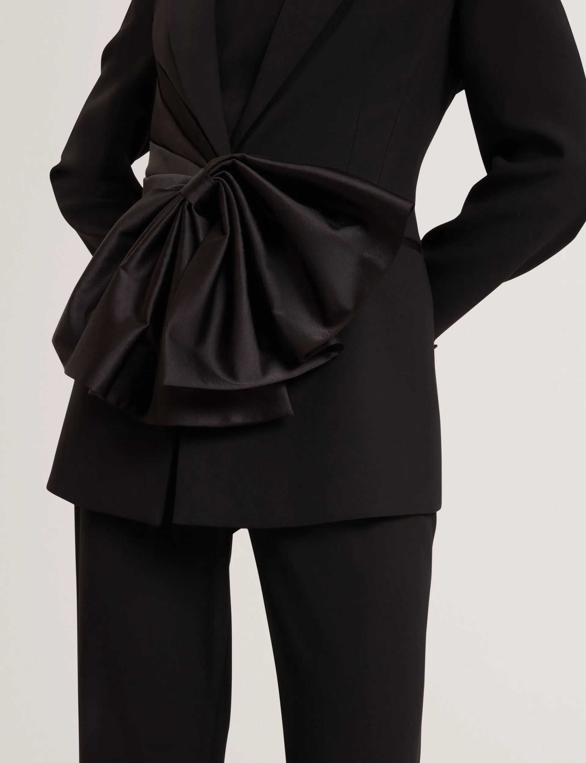 Damen New Lobster Limited Luxusgeschenke Für Damen|Die Satin-Kollektion<Maßgeschneiderter Blazer mit Satinschleife