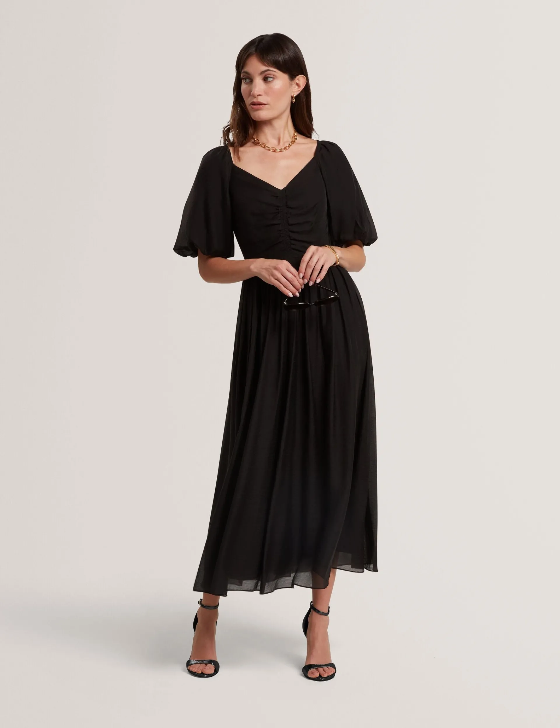 New Lobster Limited Kleider|Golden Hour<Midikleid aus Webstoff mit Puffärmeln und V-Ausschnitt