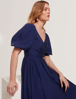 New Lobster Limited Kleider|Golden Hour<Midikleid mit Puffärmeln, Raffungen und V-Ausschnitt