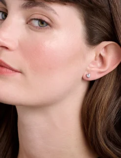 Damen Licensee Simon Harrison Die Hochzeitsredaktion|Golden Hour<Mini-Ohrstecker in Herzform mit Kristall