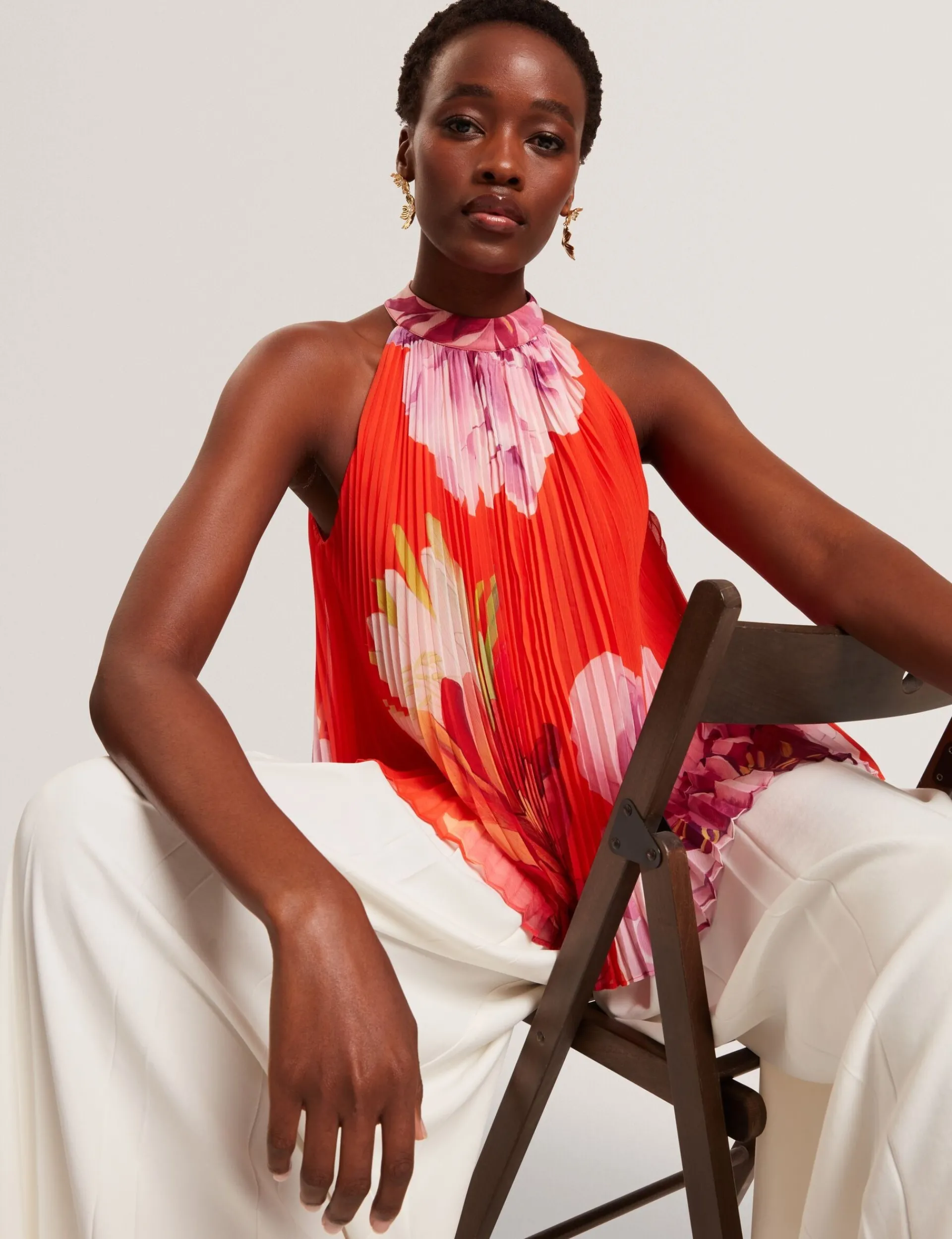 New Lobster Limited Festliche Kleidung|Oberteile & Blusen<Neckholder-Top mit Blumenmuster und Falten
