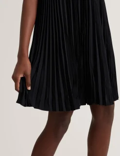New Lobster Limited Kleider<Plissiertes A-Linien-Minikleid mit kurzen Ärmeln