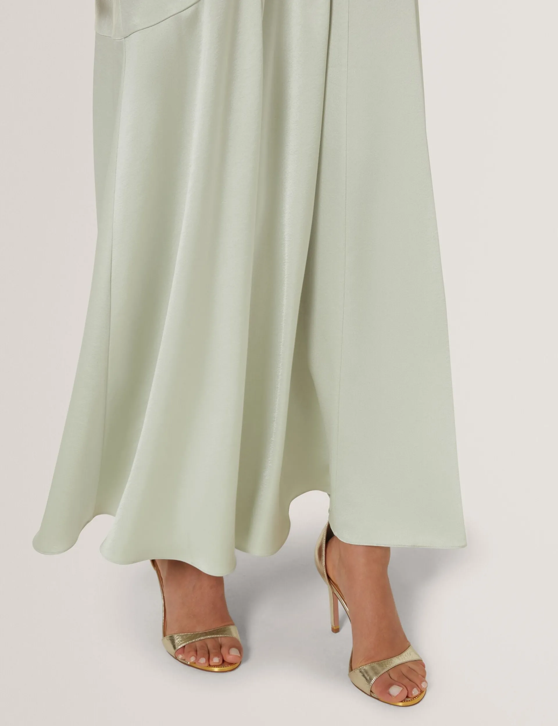 New Lobster Limited Festliche Kleidung|Kleider<Ärmelloses Maxikleid aus Satin mit V-Ausschnitt