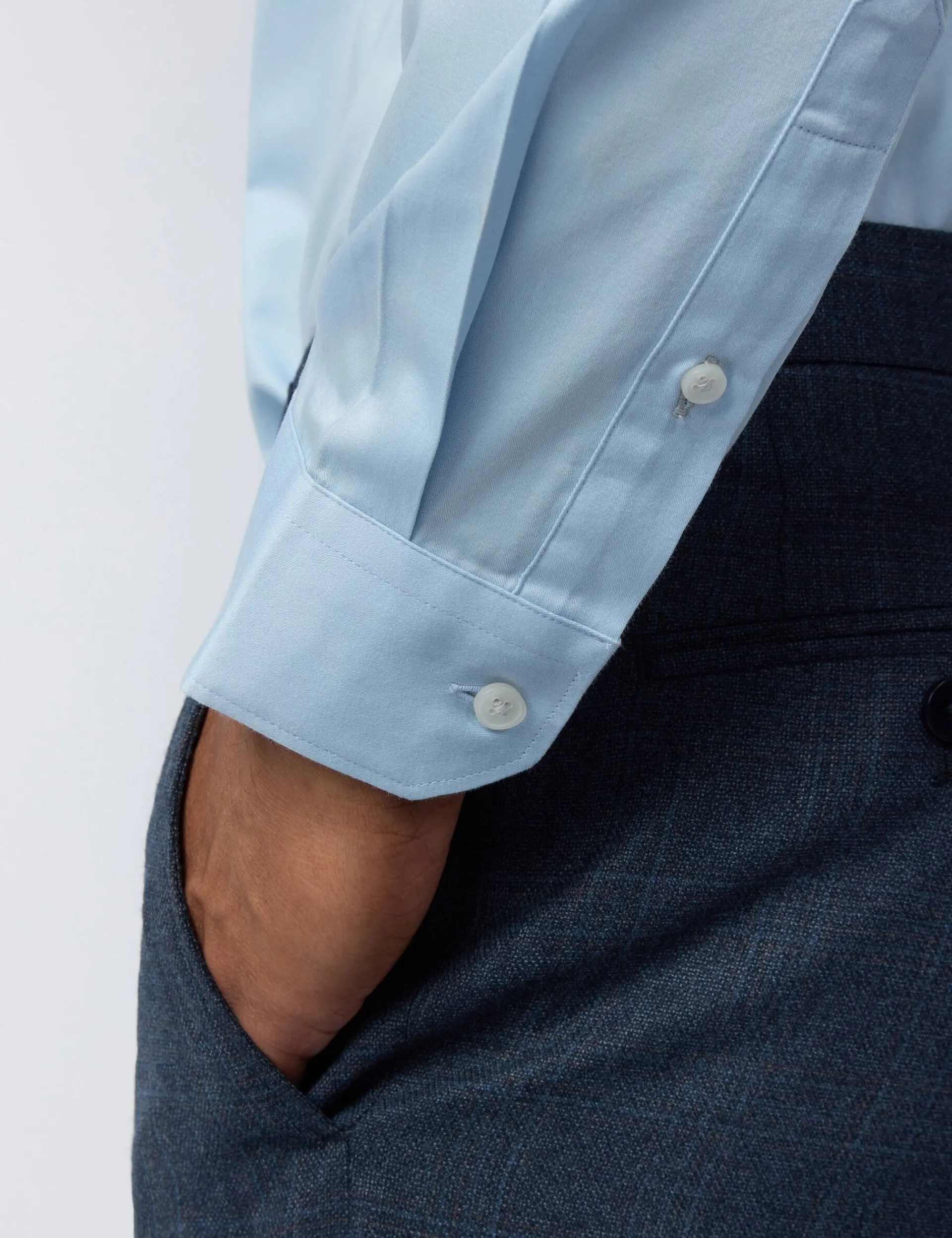 Licensee Baird Group Breezy Blues Bearbeiten|Shirts<Satin-Stretch-Baumwollhemd, schmal geschnitten