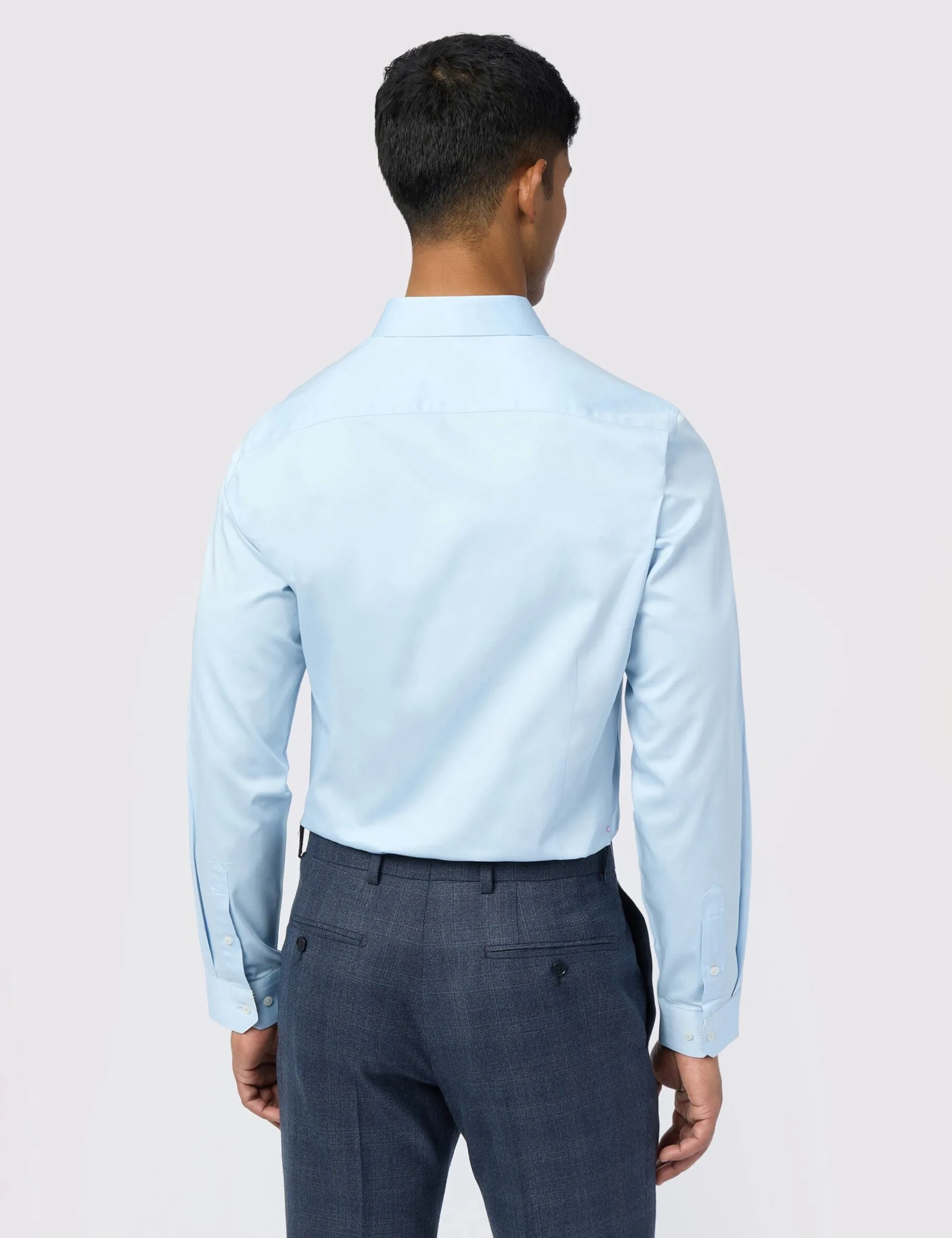 Licensee Baird Group Breezy Blues Bearbeiten|Shirts<Satin-Stretch-Baumwollhemd, schmal geschnitten
