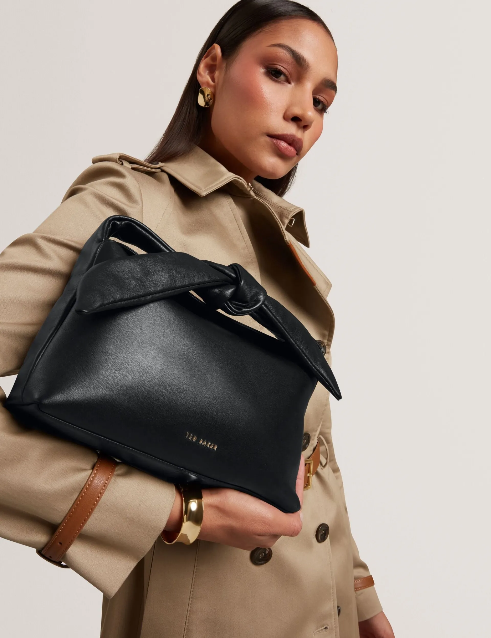New Lobster Limited Schultertaschen<Schultertasche aus weichem Leder mit Schleife und Knoten