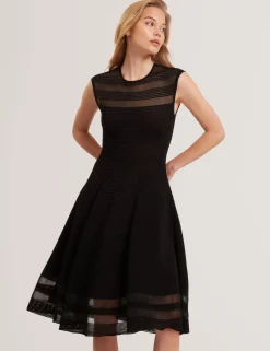 New Lobster Limited Anzüge & Zweiteiler|Kleider<Skaterkleid mit transparentem Einsatz und Rippstrick