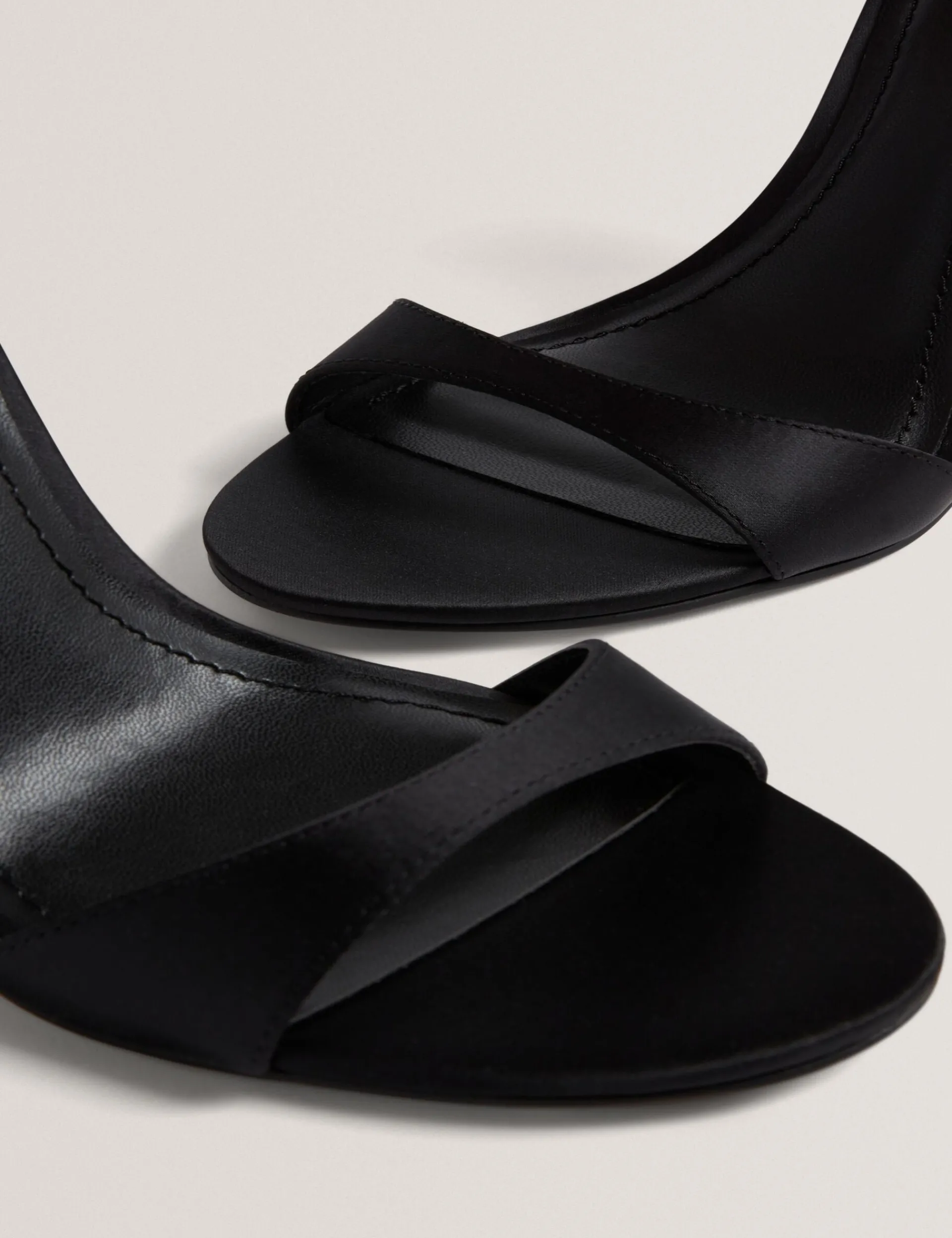 Damen New Lobster Limited Absätze|Luxusgeschenke Für Damen<Strass-Schleifen-Satin-Stiletto-Sandalen