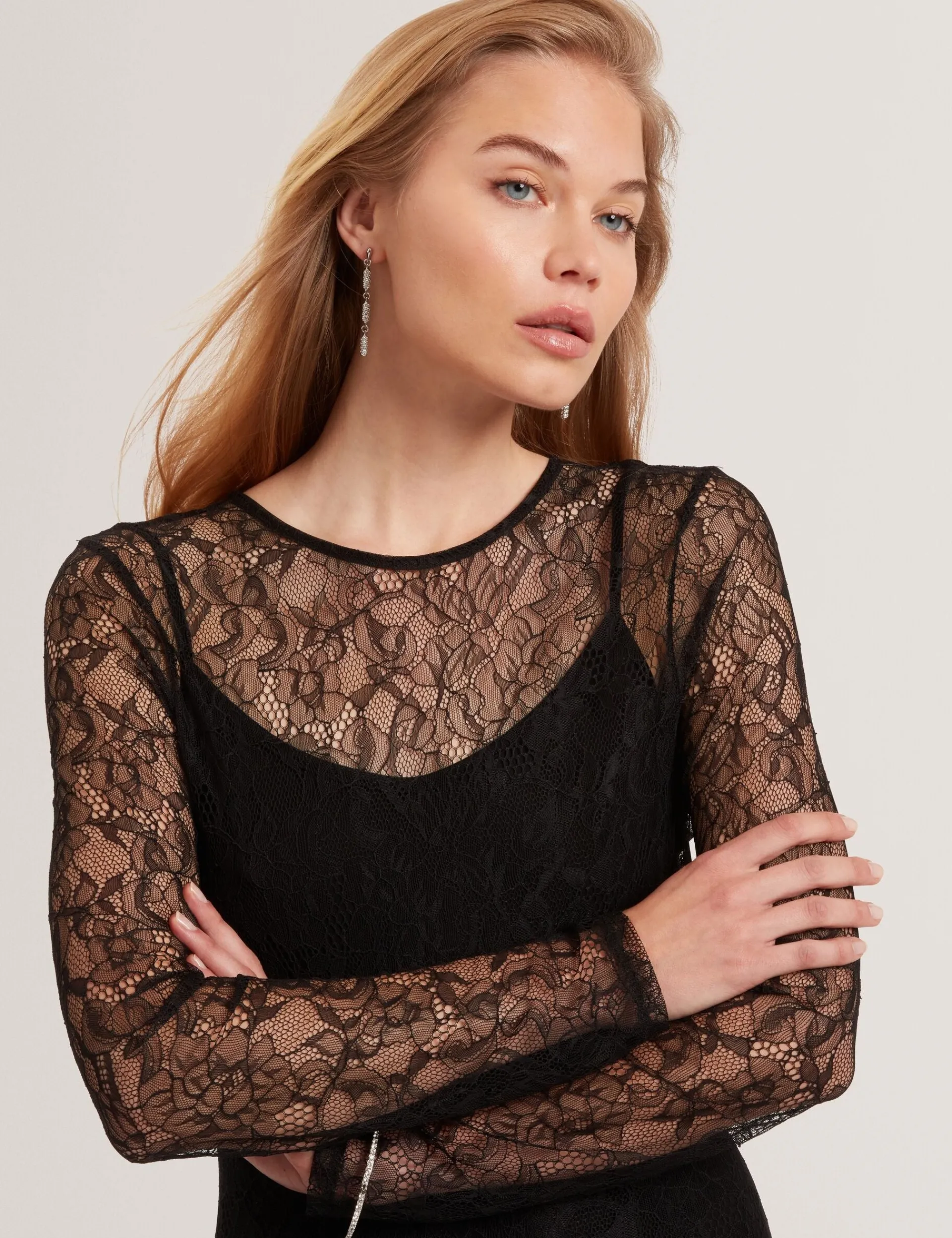 New Lobster Limited Festliche Kleidung|Kleider<Transparentes Maxikleid aus Spitze mit langen Ärmeln